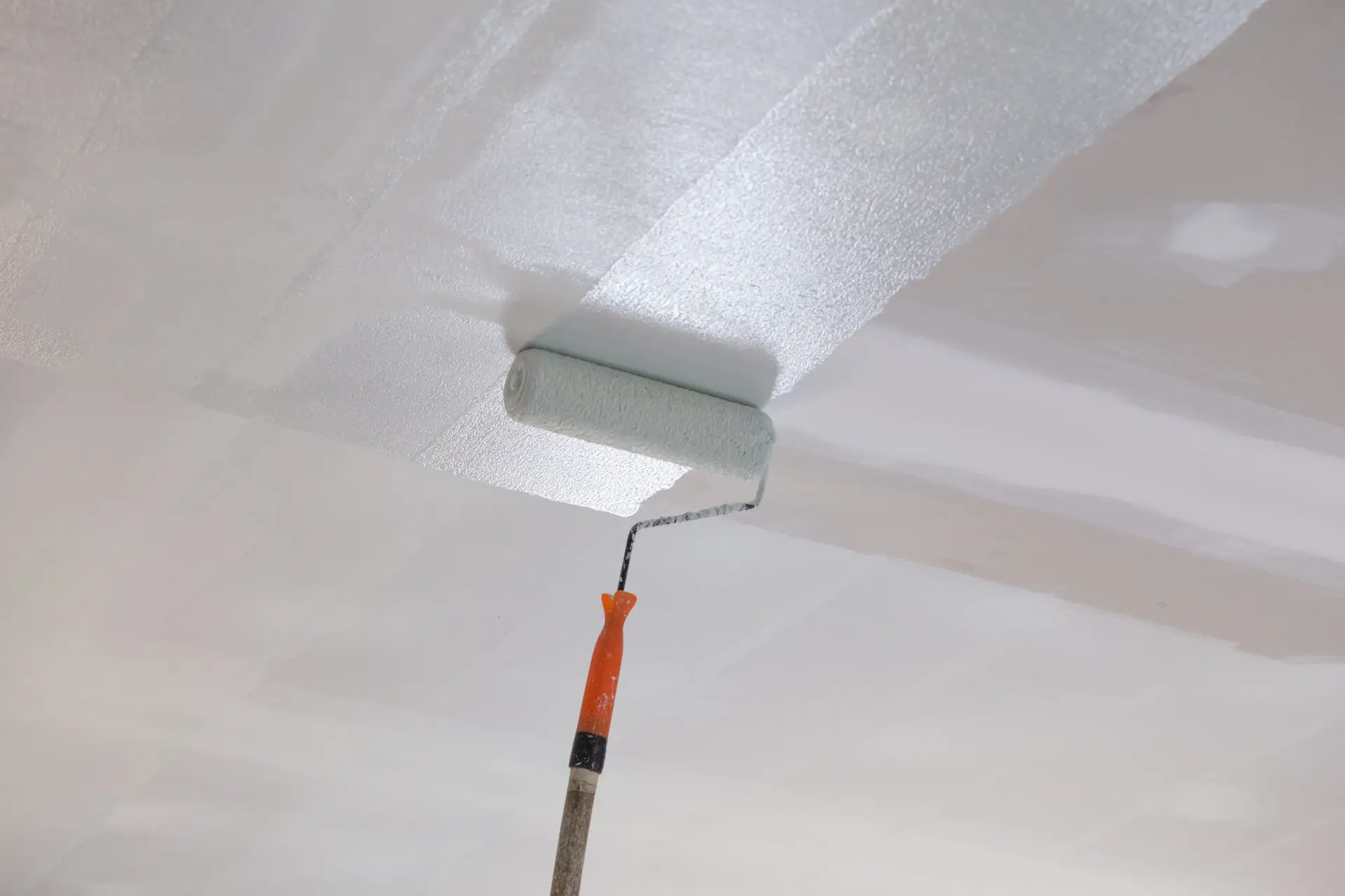 Best paint for garage walls and ceiling