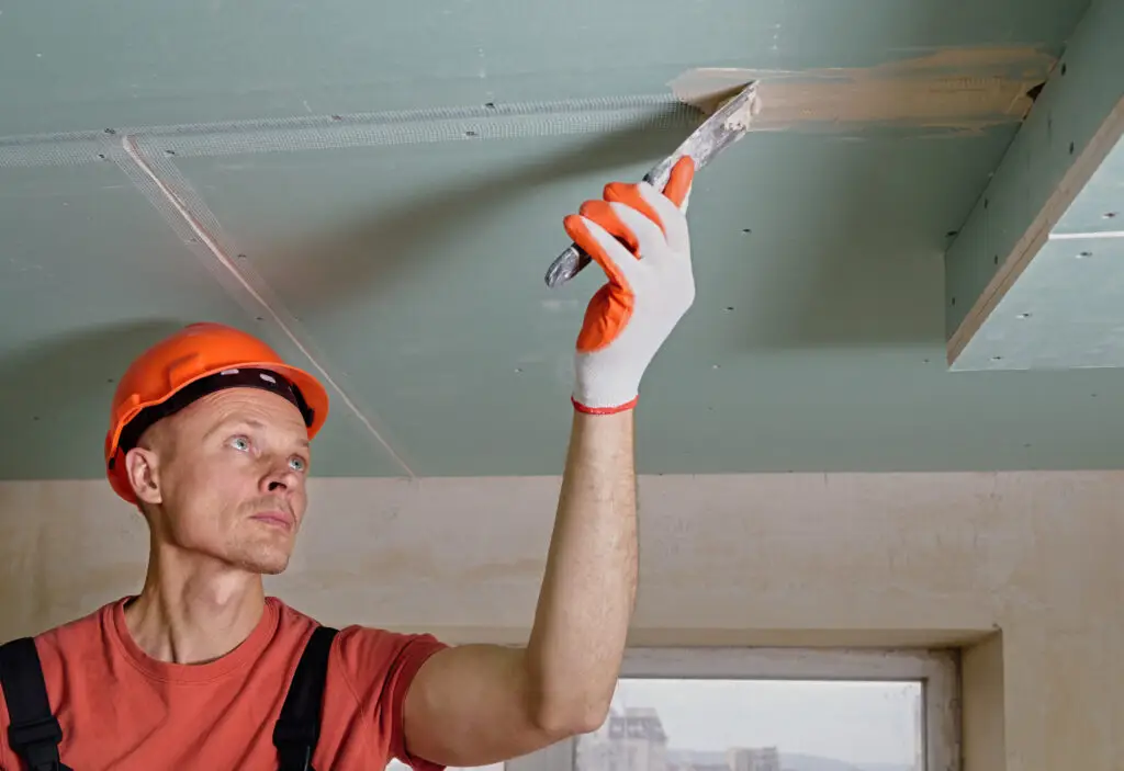 How to install drywall on a ceiling